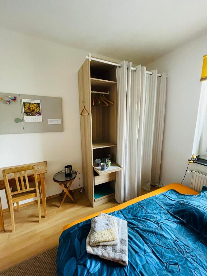 Messezimmer Privatzimmer Mit Eigenem Bad Accommodatie bij particulieren Hannover